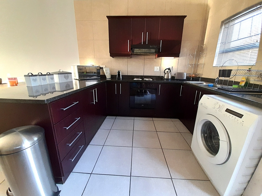 2 Bedroom Property for Sale in Sonstraal Heights Western Cape